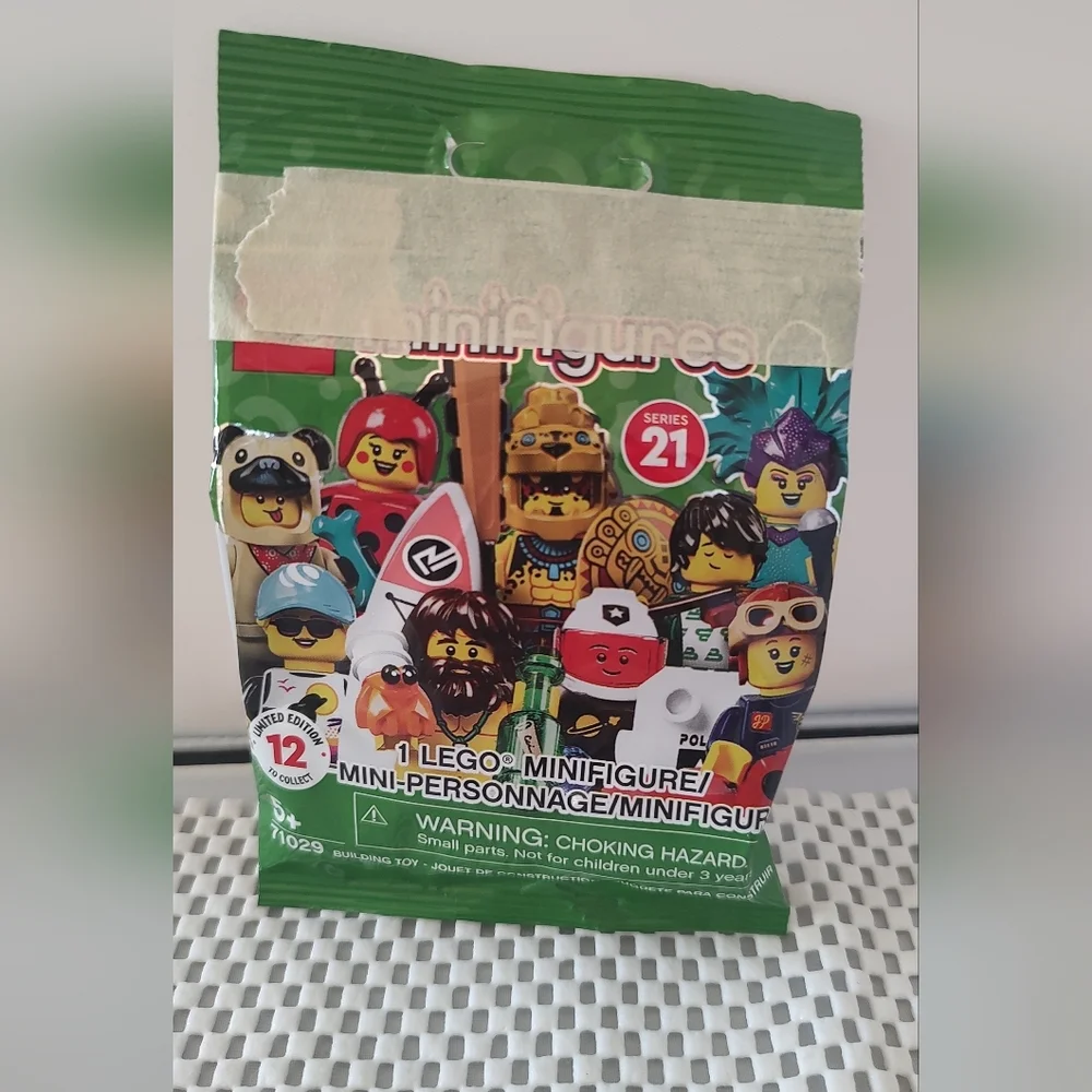 Lego minifigures 71029